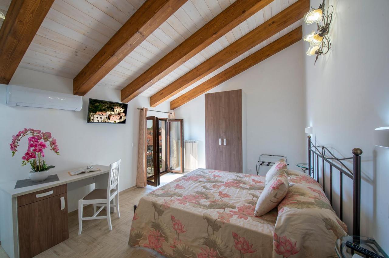 Il Ritrovo Degli Dei Bed & Breakfast Agerola Exterior photo